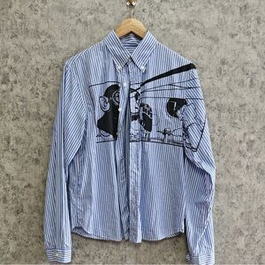 🚩steal authentic Prada Blue and White Striped Shirt with Black Graphic
